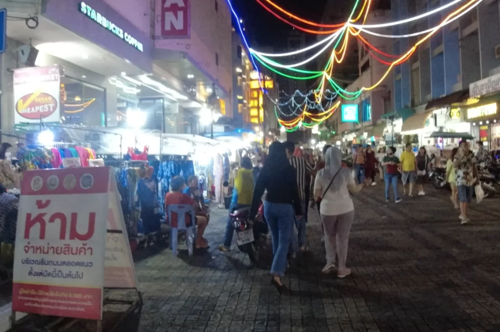 Yai Night Market, Thailand My HelpLine